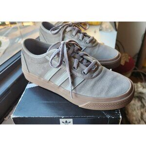 Adidas Gumsole Sneaker